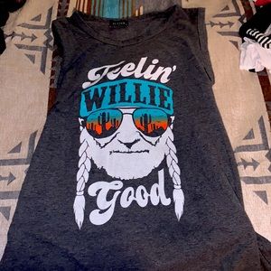 Willie Nelson tank size medium
